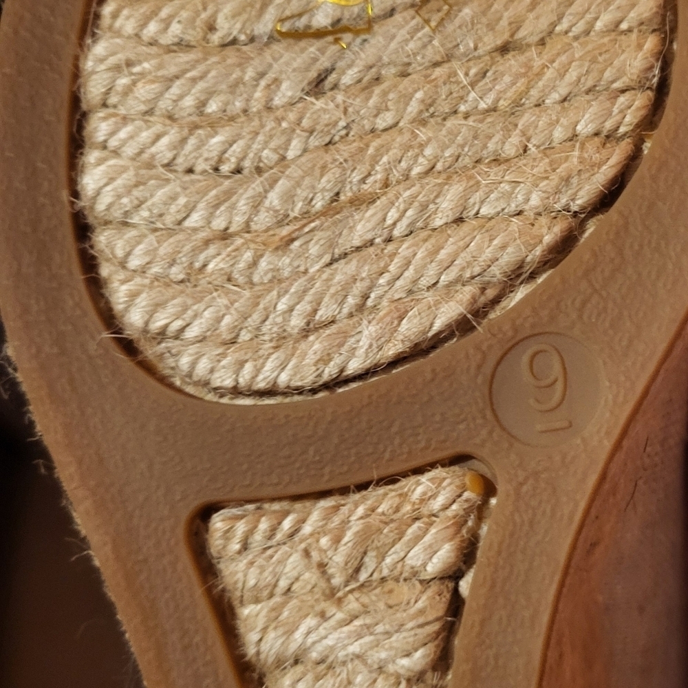 J. Crew Seville Metallic Gold Canvas Espadrille Wedges Size 9 - Picture 4 of 12